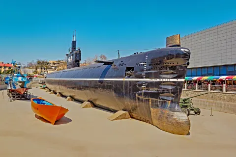 Dalian Lvshun Submarine Force Museum