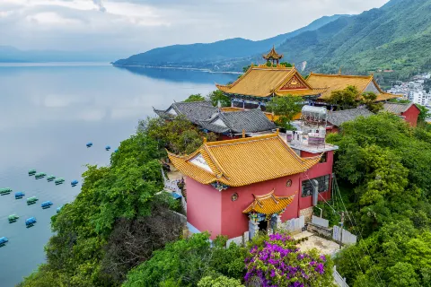 Luchong Scenic Area
