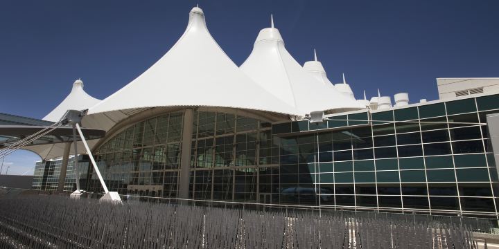 덴버 국제공항