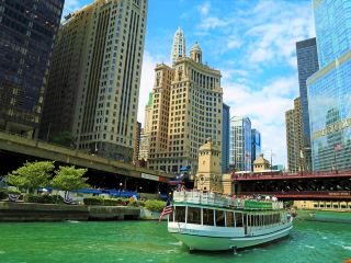 Hotels in Chicago Magnificent Mile