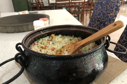 仙湖生态石锅鱼餐厅