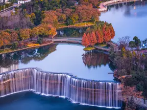 Kunming Waterfall Park