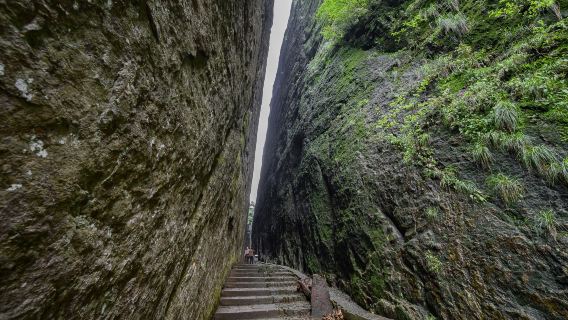 Jianglang Mountain - One-Line Sky