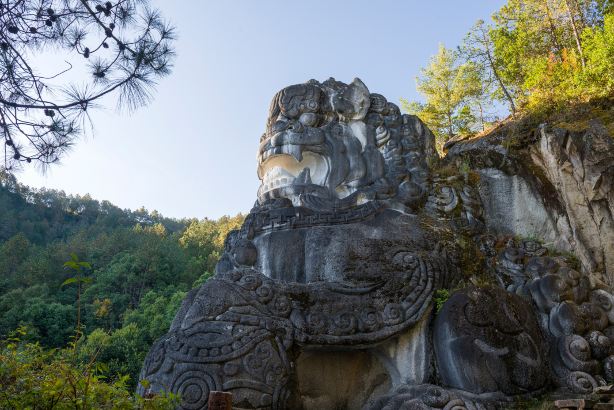 Manxianlin Thousand-Lion Mountain
