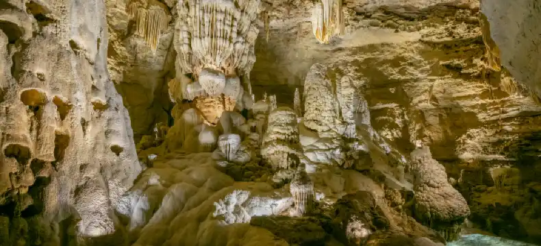 Hotels near Gypsy River Resort