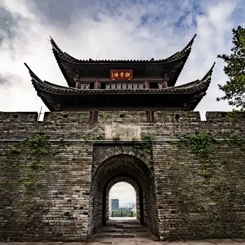 Lansheng Gate