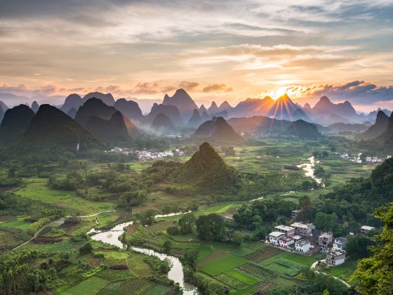 翠屏五指山風景区