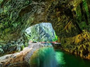Guangdong Xiatianxia Scenic Spot