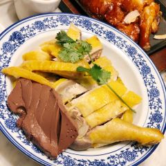 YAN JIANG HAINAN CUISINE User Photo