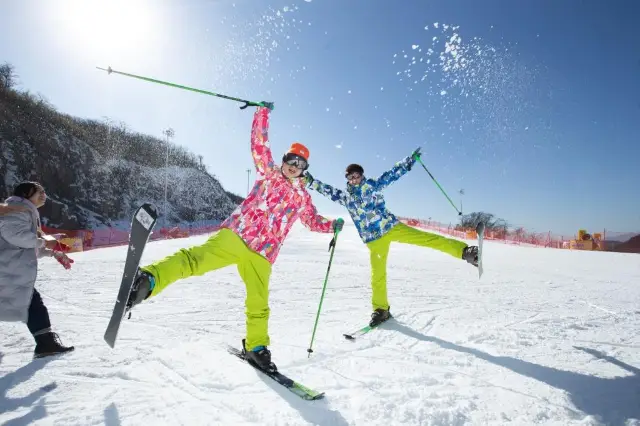 Skiing in Huzhou