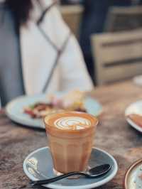A Great Place for Brunch Hounds
