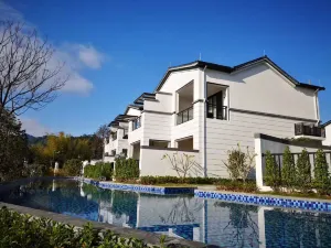 Danxiafengyuan Hot Spring Resort
