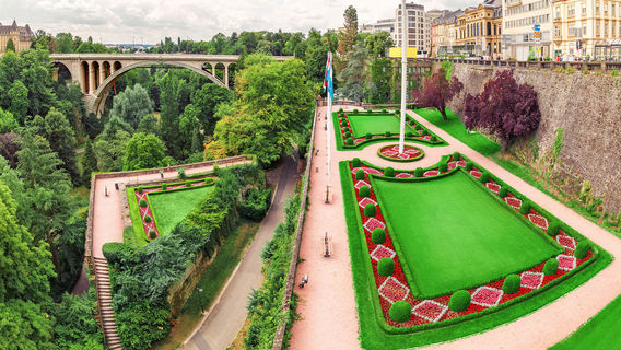 Place de la Constitution