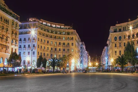 Piazza Aristotele