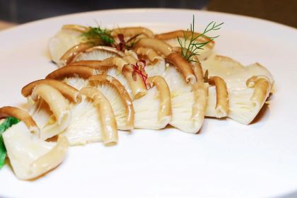 珍品轩鲜菌火锅(滨江大道三段)