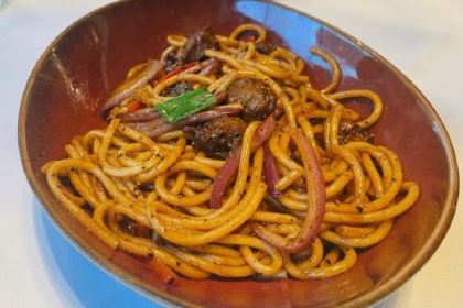 马克西姆俄罗斯餐厅(通亚街店)