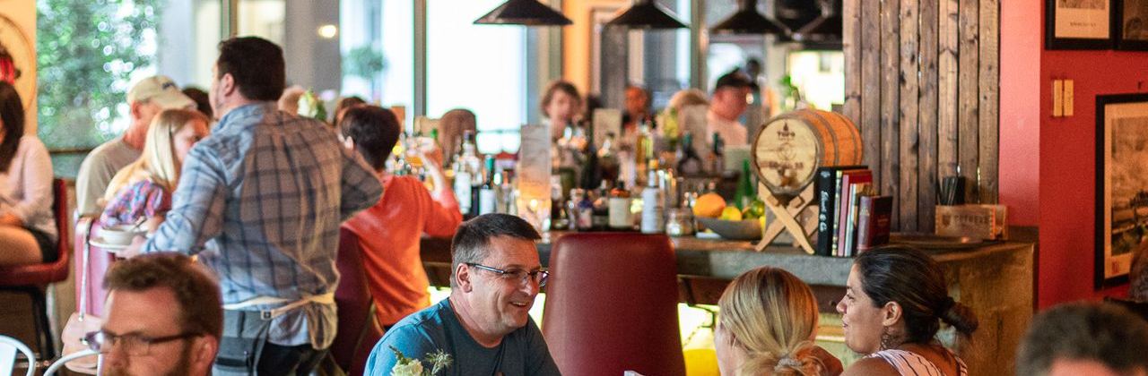 Local 22 Kitchen & Bar