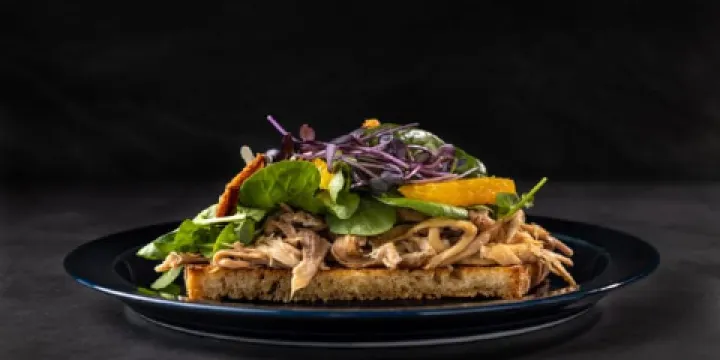 5 Amendoas Restaurant