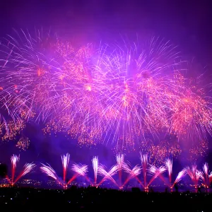 諏訪湖祭湖上花火大会