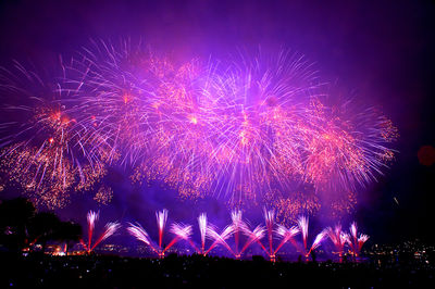諏訪湖祭湖上花火大会