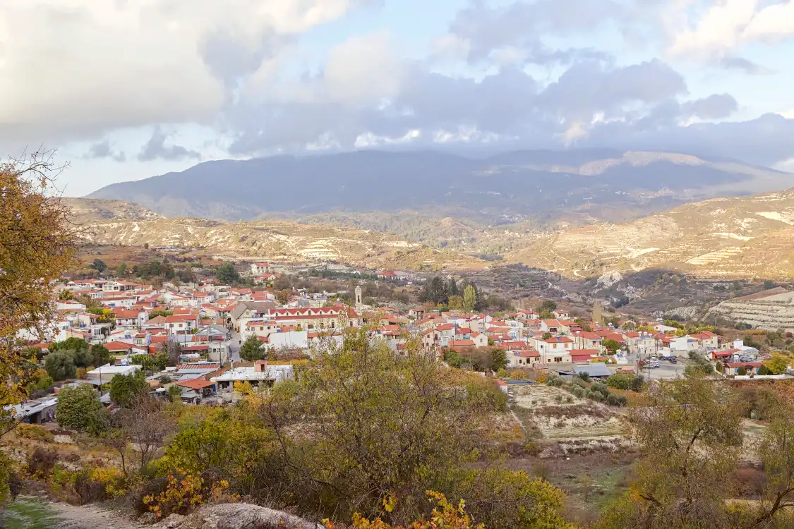 Hotels near Omodos