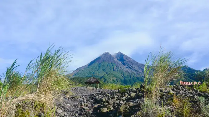4_ムラピ山