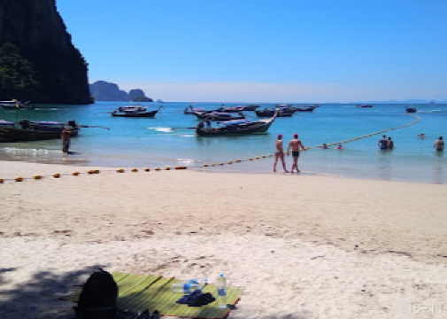 Railay West Beach