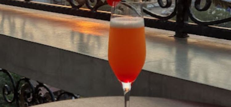 Tipsy Elephant Vientiane Rooftop Lounge