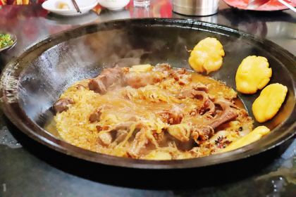 林海雪缘铁锅炖