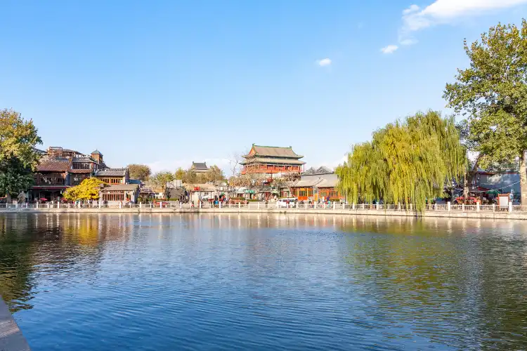 Hotels near Back Lakes (Hou Hai)