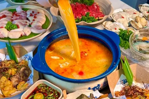 TAI QIONG LAO HAI NAN SUAN TANG HUO GUO