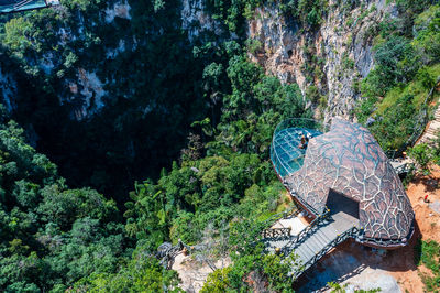 Tiankeng