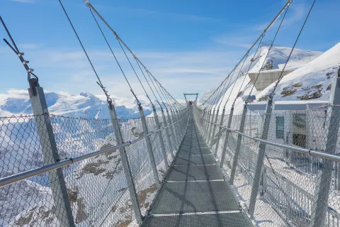 Titlis Cliff Walk