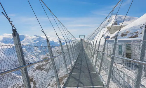 Titlis Cliff Walk