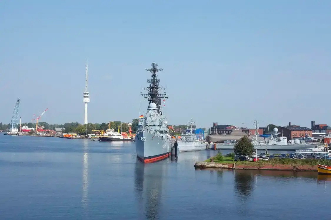 Hotels near Deutsches Marinemuseum