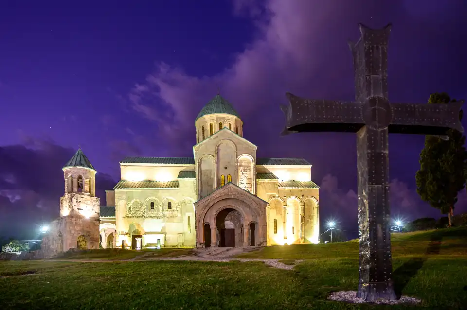 2_Bagrati Cathedral