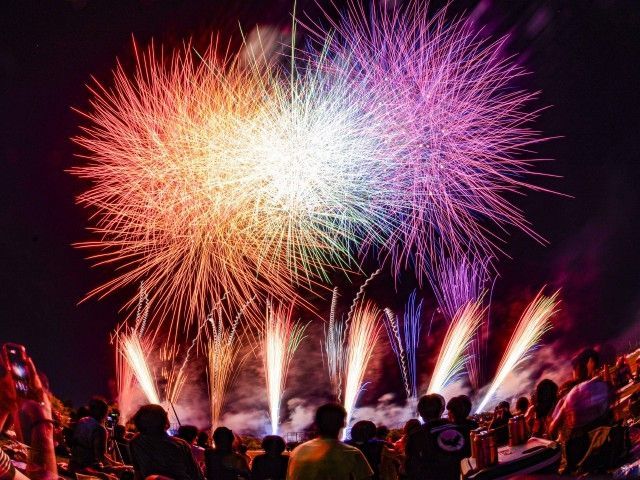 Hisai Fireworks Festival | Tsu