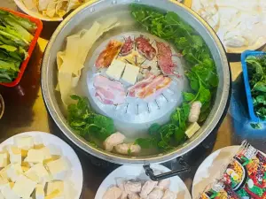 软脚老挝火锅