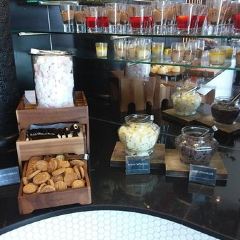 Stratosfare Restaurant & Bar 여행 사진