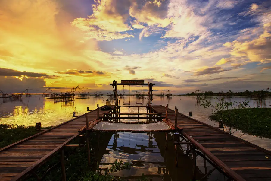 Cầu Tàu Clan Jetties