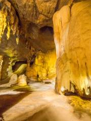 Ryugashido Cavern
