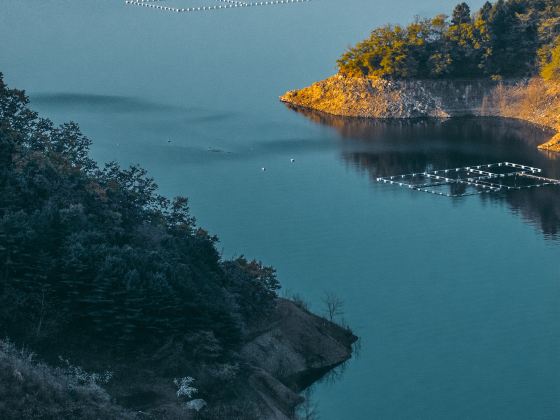 Shuifeng Lake