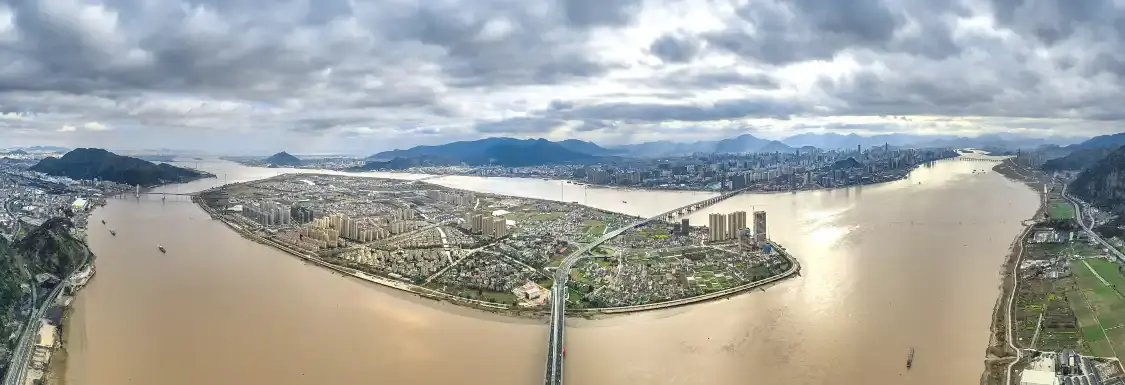 둥멍산 주변 호텔