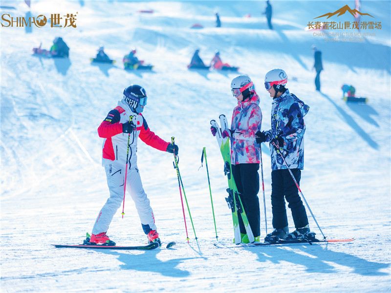 蓮花山滑雪場