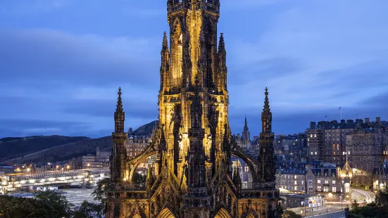 Scott Monument