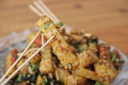 勐焕老奶冷饮店