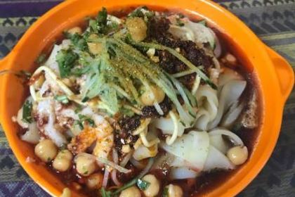 亚瓦格古老凉粉凉皮店