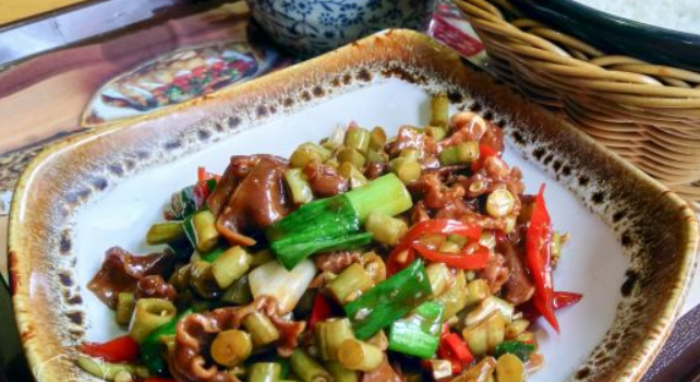 A MU YUAN DA YU DIAN