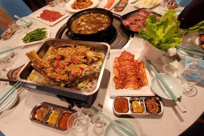 理县毕棚晓月酒店·帐篷餐厅