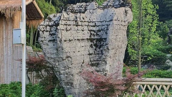 Boren Stonehenge Scenic Area